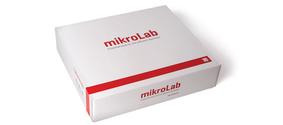mikroLAB for mikromedia - PIC32 box closed